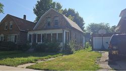 Pre-foreclosure in  N 8TH ST Rochelle, IL 61068