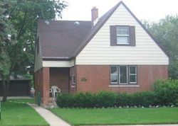 Pre-foreclosure in  BOEGER AVE Westchester, IL 60154