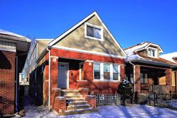 Pre-foreclosure in  W CRYSTAL ST Chicago, IL 60651