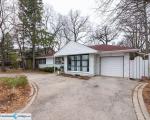 Pre-foreclosure in  DEERFIELD RD Deerfield, IL 60015