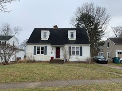Pre-foreclosure in  CHITTENDEN DR East Lansing, MI 48823