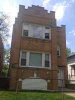 Pre-foreclosure in  S HONORE ST Chicago, IL 60636