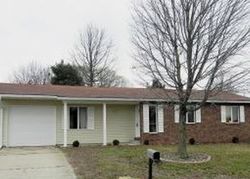Pre-foreclosure in  ORCHID CT Highland, IL 62249