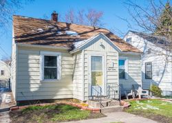 Pre-foreclosure in  YOUNG AVE Muskegon, MI 49441