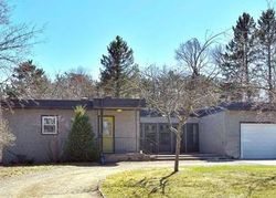 Pre-foreclosure in  SHRYER AVE W Saint Paul, MN 55113