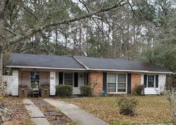 Pre-foreclosure in  E GREENBRIER DR Mobile, AL 36605