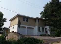Pre-foreclosure in  S 42ND ST Omaha, NE 68107