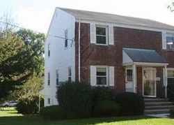 Pre-foreclosure Listing in LINDEN AVE TEANECK, NJ 07666