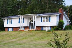 Pre-foreclosure Listing in TERRACE DR WEAVERVILLE, NC 28787