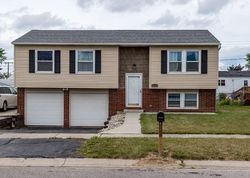 Pre-foreclosure in  FARNSTEAD DR Northwood, OH 43619