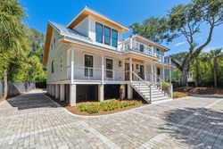 Pre-foreclosure Listing in FOREST TRL ISLE OF PALMS, SC 29451