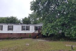 Pre-foreclosure in  ARROWPOINT DR Gaston, SC 29053