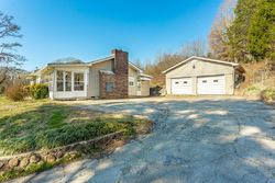 Pre-foreclosure in  EUSTICE RD Soddy Daisy, TN 37379