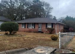 Pre-foreclosure in  NORTHVIEW DR Forest Park, GA 30297