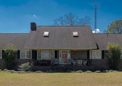 Pre-foreclosure Listing in LAKE CITY HWY LAKE CITY, SC 29560