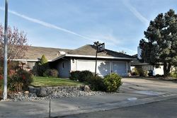 Pre-foreclosure in  TWIN RIVER WAY Sacramento, CA 95831