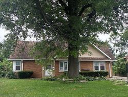 Pre-foreclosure in  N LAVERGNE AVE Melrose Park, IL 60164