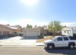 Pre-foreclosure in  LAKE CLUB DR Indio, CA 92203