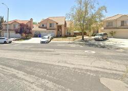 Pre-foreclosure in  MOUNTAIN CT Victorville, CA 92392