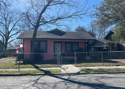 Pre-foreclosure in  PASADENA San Antonio, TX 78201