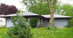 Pre-foreclosure in  ESMOND DR Rockford, IL 61108