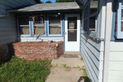 Pre-foreclosure in  BENDERWIRT AVE Rockford, IL 61103