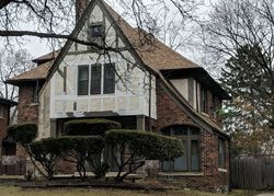 Pre-foreclosure in  PARKSIDE ST Detroit, MI 48221