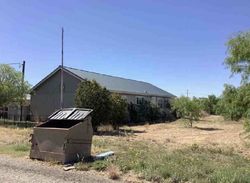 Pre-foreclosure Listing in 14TH ST SNYDER, TX 79549