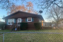 Pre-foreclosure in  CARNEGIE AVE Akron, OH 44314