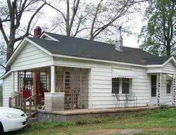 Pre-foreclosure in  DAVIS TRADING POST RD Chesnee, SC 29323