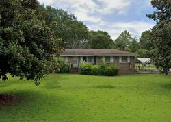 Pre-foreclosure in  ROBINSON VIEW DR Hartsville, SC 29550