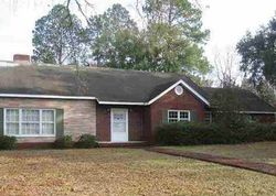 Pre-foreclosure in  N MORGAN AVE Andrews, SC 29510