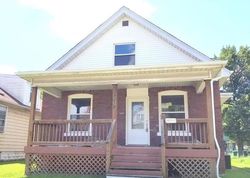 Pre-foreclosure in  E 25TH ST Granite City, IL 62040