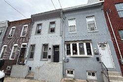 Pre-foreclosure in  MOUNTAIN ST Philadelphia, PA 19145