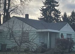 Pre-foreclosure in  TYLER AVE Cottage Grove, OR 97424