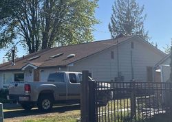 Pre-foreclosure in  TOFTDAHL RD Junction City, OR 97448