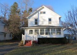 Pre-foreclosure in  ESOPUS AVE Kingston, NY 12401