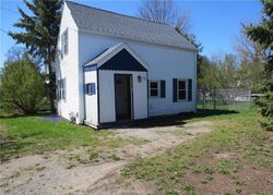 Pre-foreclosure in  COLEMAN RD Barker, NY 14012