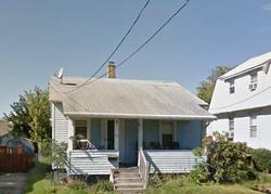 Pre-foreclosure in  PERSHING AVE Milltown, NJ 08850
