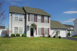 Pre-foreclosure in  WEATHERVANE DR Mount Royal, NJ 08061