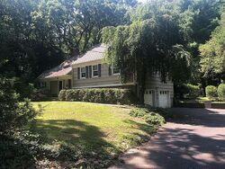  Shunpike Rd, Chatham NJ