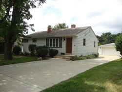 Pre-foreclosure in  REDWOOD ST Crystal Lake, IL 60014