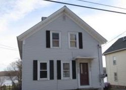 Pre-foreclosure in  MAIN ST Somerset, MA 02726