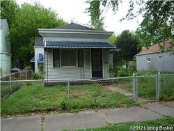 Pre-foreclosure in  SAINT LOUIS AVE Louisville, KY 40210