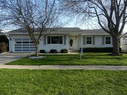Pre-foreclosure in  27TH AVE Marion, IA 52302