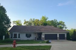 Pre-foreclosure in  HIGHVIEW RD Coralville, IA 52241
