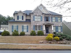 Pre-foreclosure in  HOME TOWN CT Buford, GA 30519