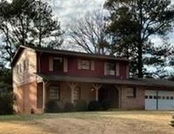 Pre-foreclosure in  BETHSAIDA DR Riverdale, GA 30296