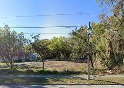 Pre-foreclosure in  W BERCKMAN ST Fruitland Park, FL 34731