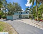 Pre-foreclosure in  GOLDEN OAKS LN Naples, FL 34119